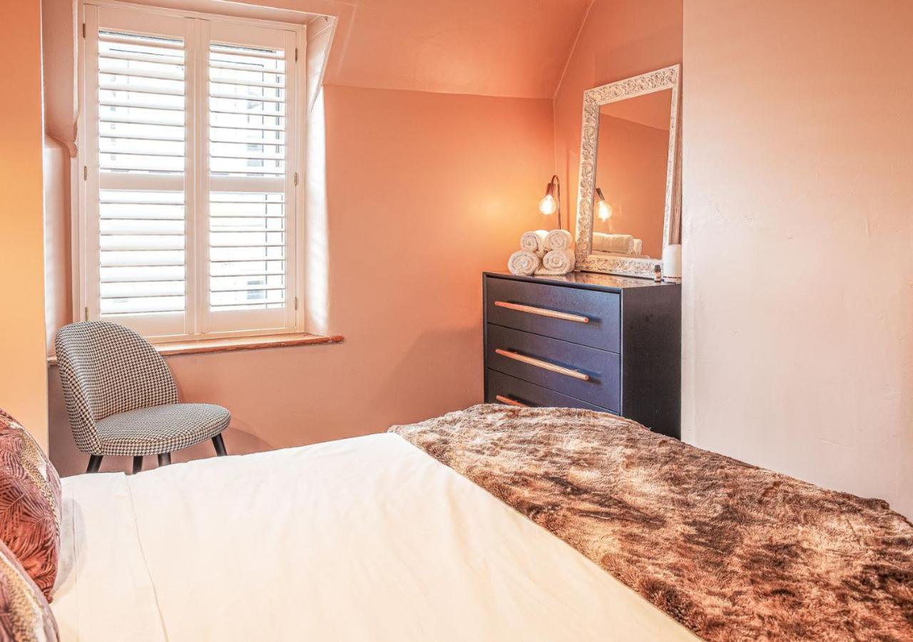 Maple Rose - 2 Bed With Garden In Minchinhampton! Villa Buitenkant foto